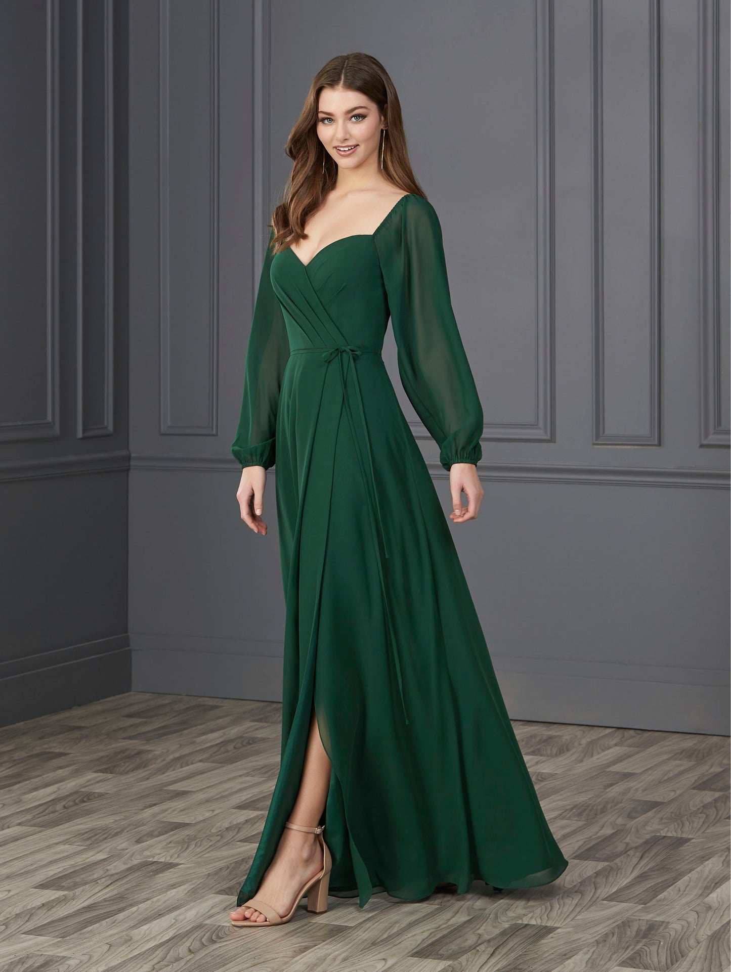 Chiffon Sweetheart Neckline A-Line Gown