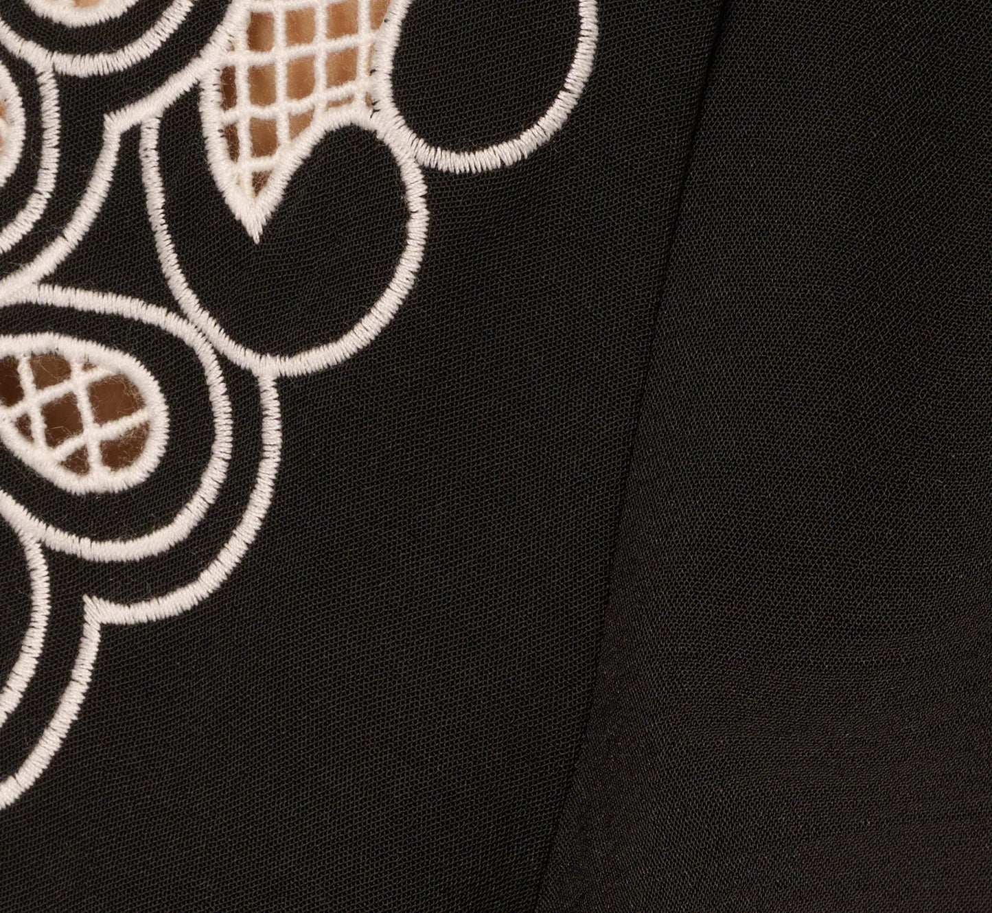 Short Sleeve Embroidered Lace Top In Black Ivory