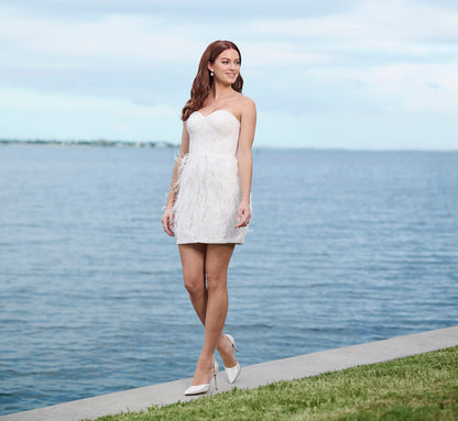 Lace And Feather Short Skirt In Ivory