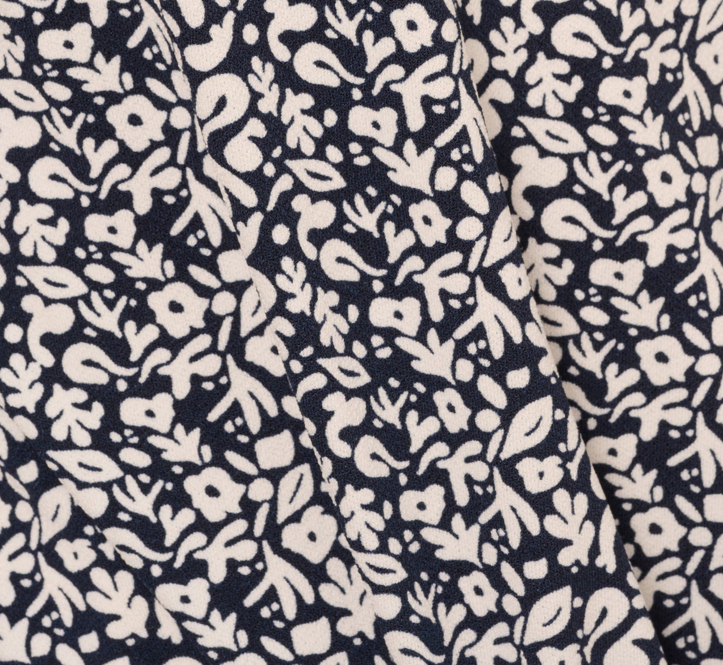 Bubble Sleeve Printed Tie Waist Top In Navy Stencil