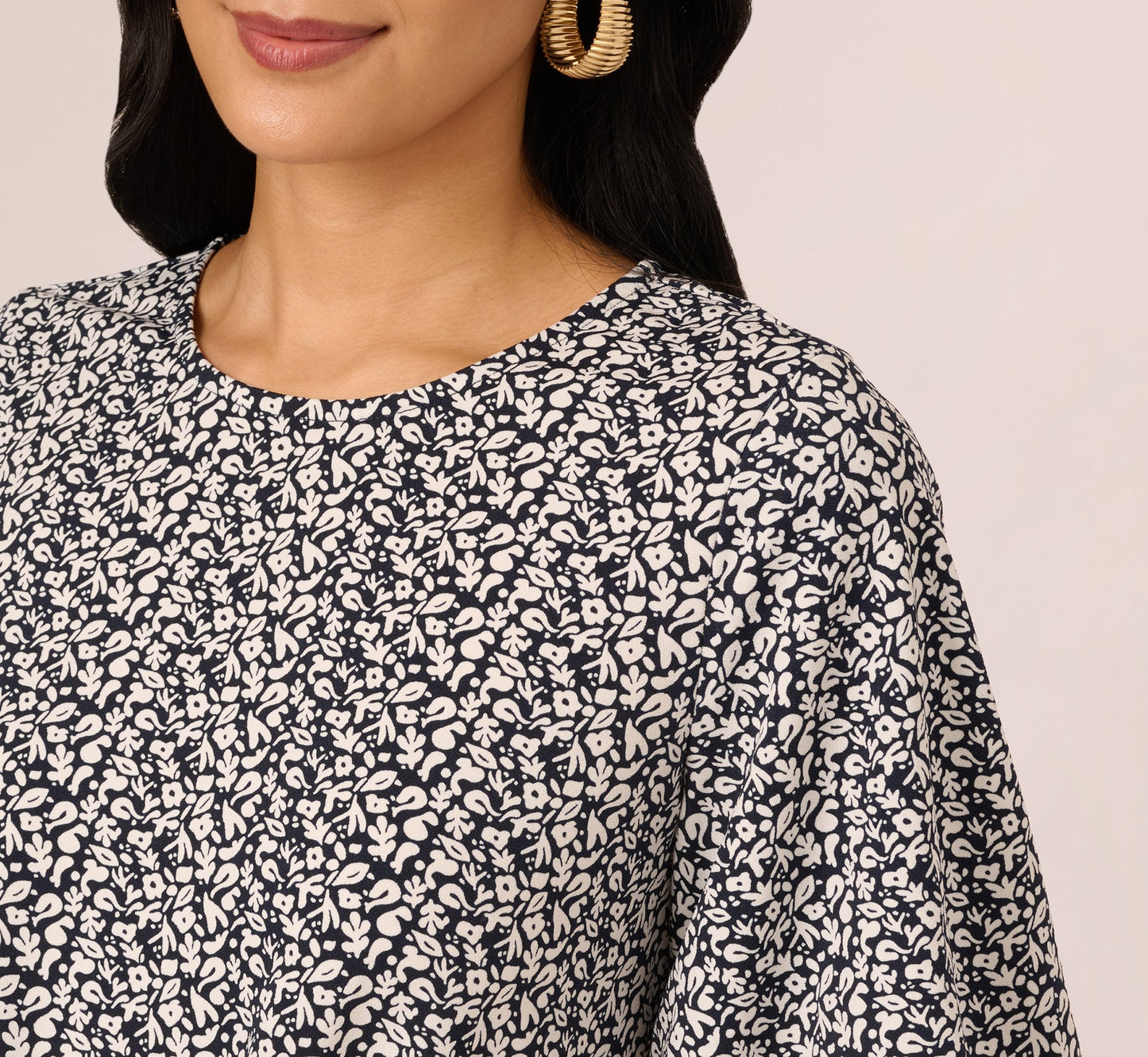 Bubble Sleeve Printed Tie Waist Top In Navy Stencil