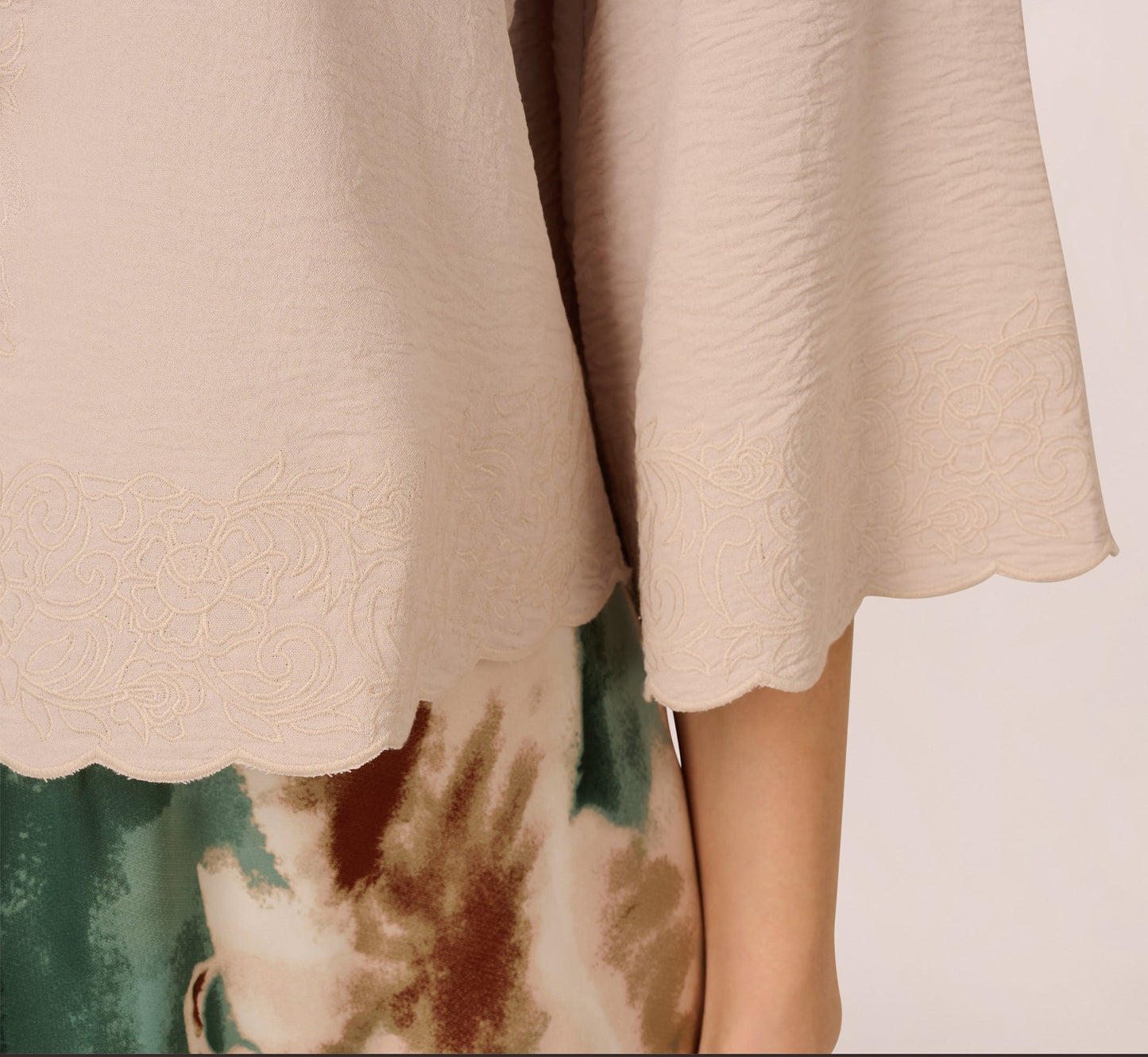 V Neck Bell Sleeve Tie Front Top In Pebble