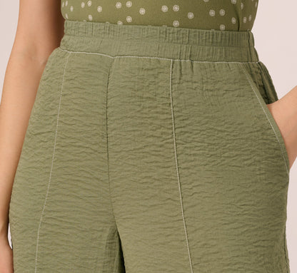 Contrast Stitching Crinkle Midi Pant In Oil Green Ivory