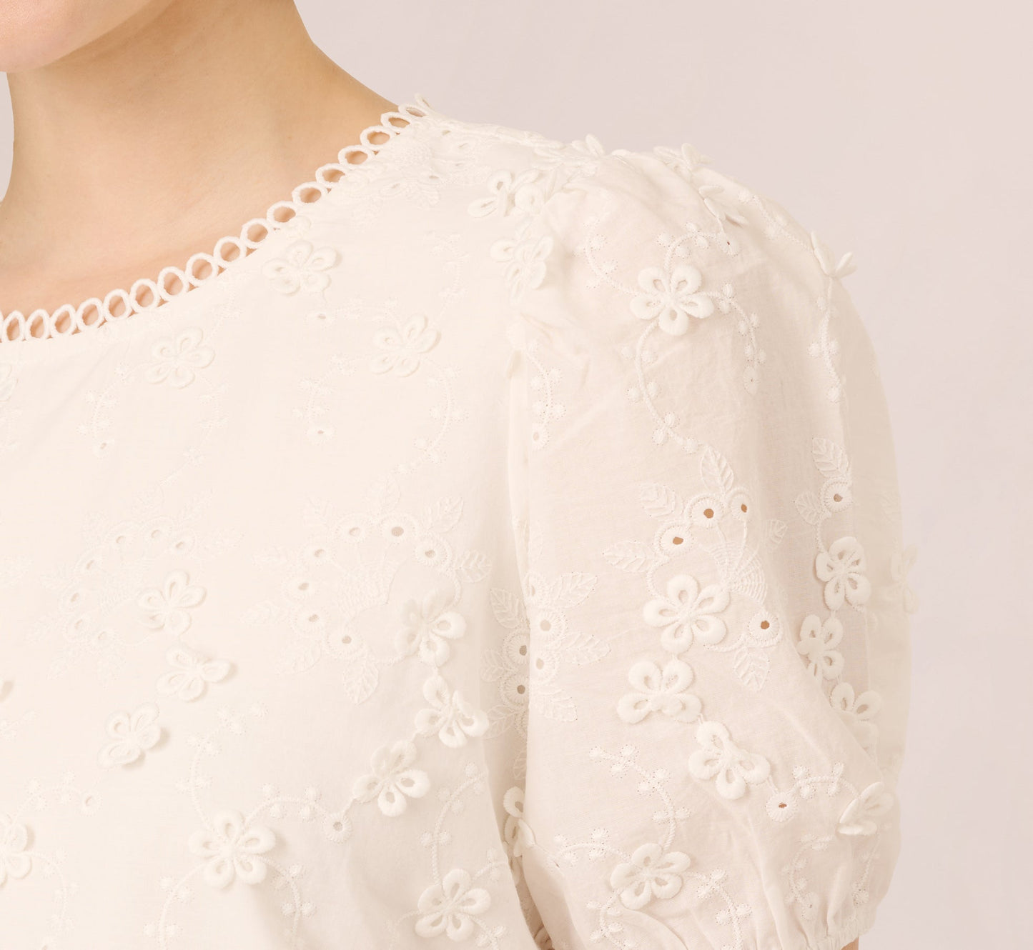 Short Sleeve 3D Eyelet Top In White