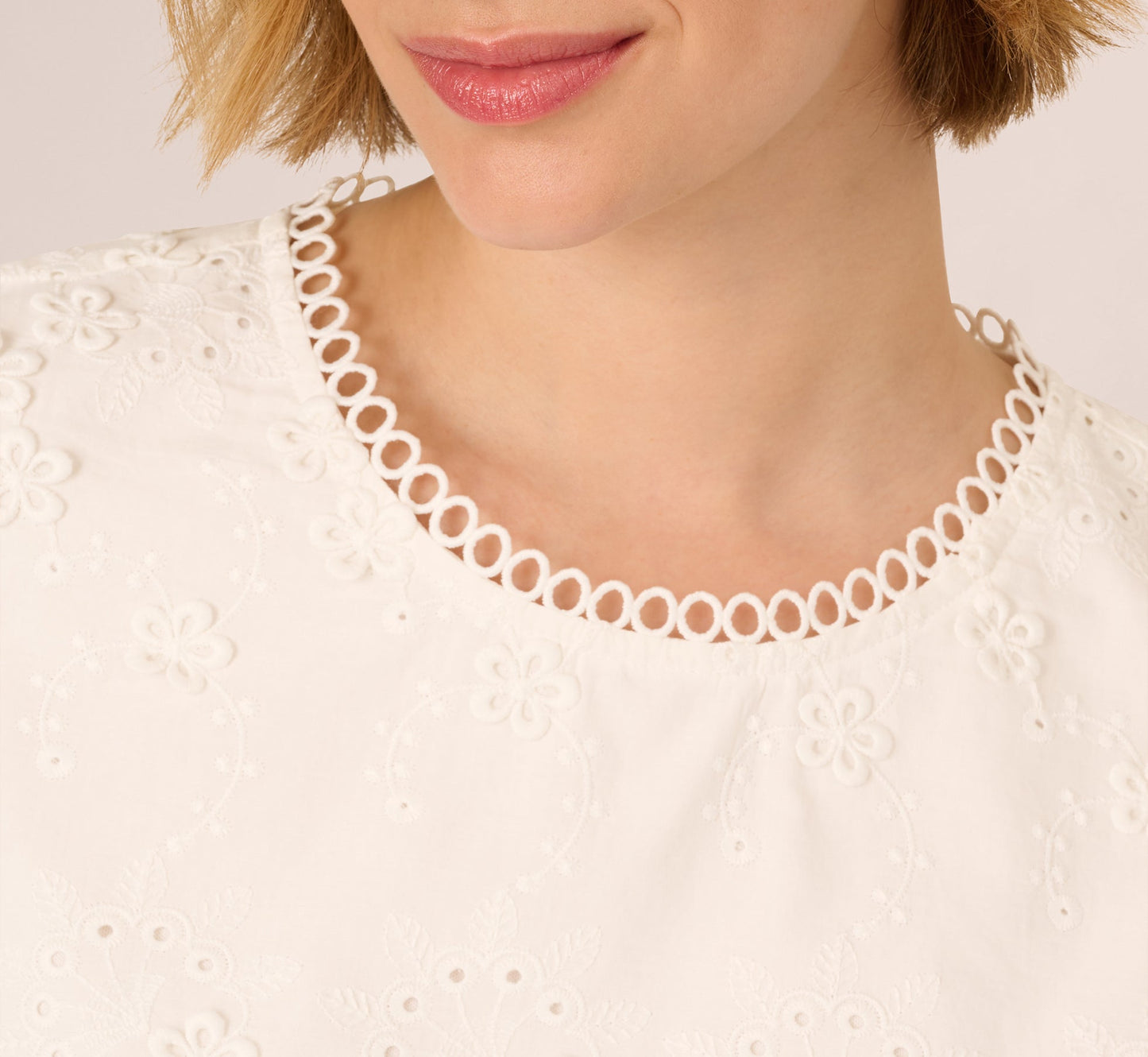 Short Sleeve 3D Eyelet Top In White