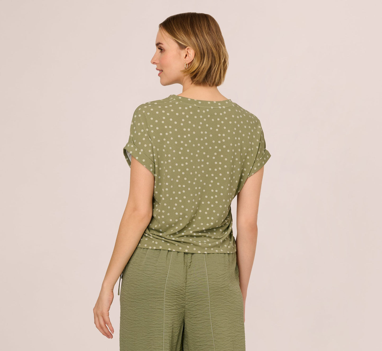 Cap Sleeve Ruched Side Top In Oil Green Scribble Daisy