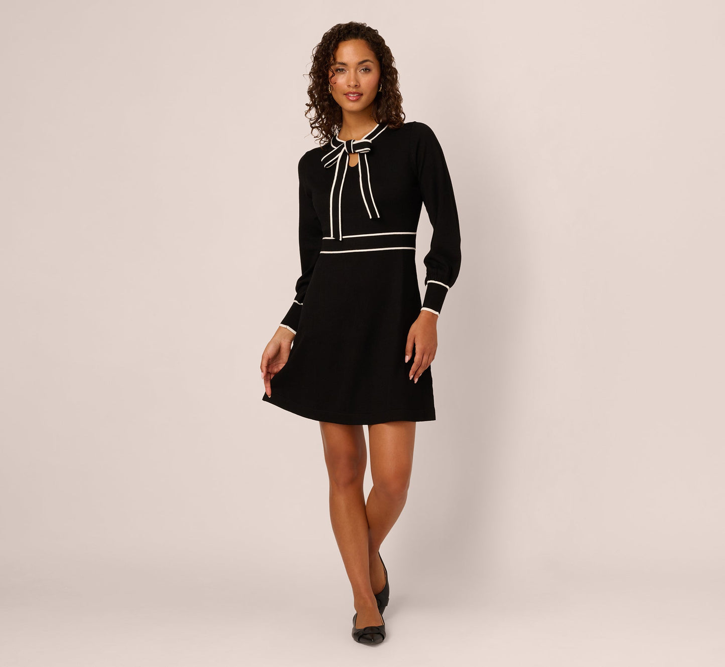 Long Sleeve Contrast Tipped Sweater Dress In Black Ivory