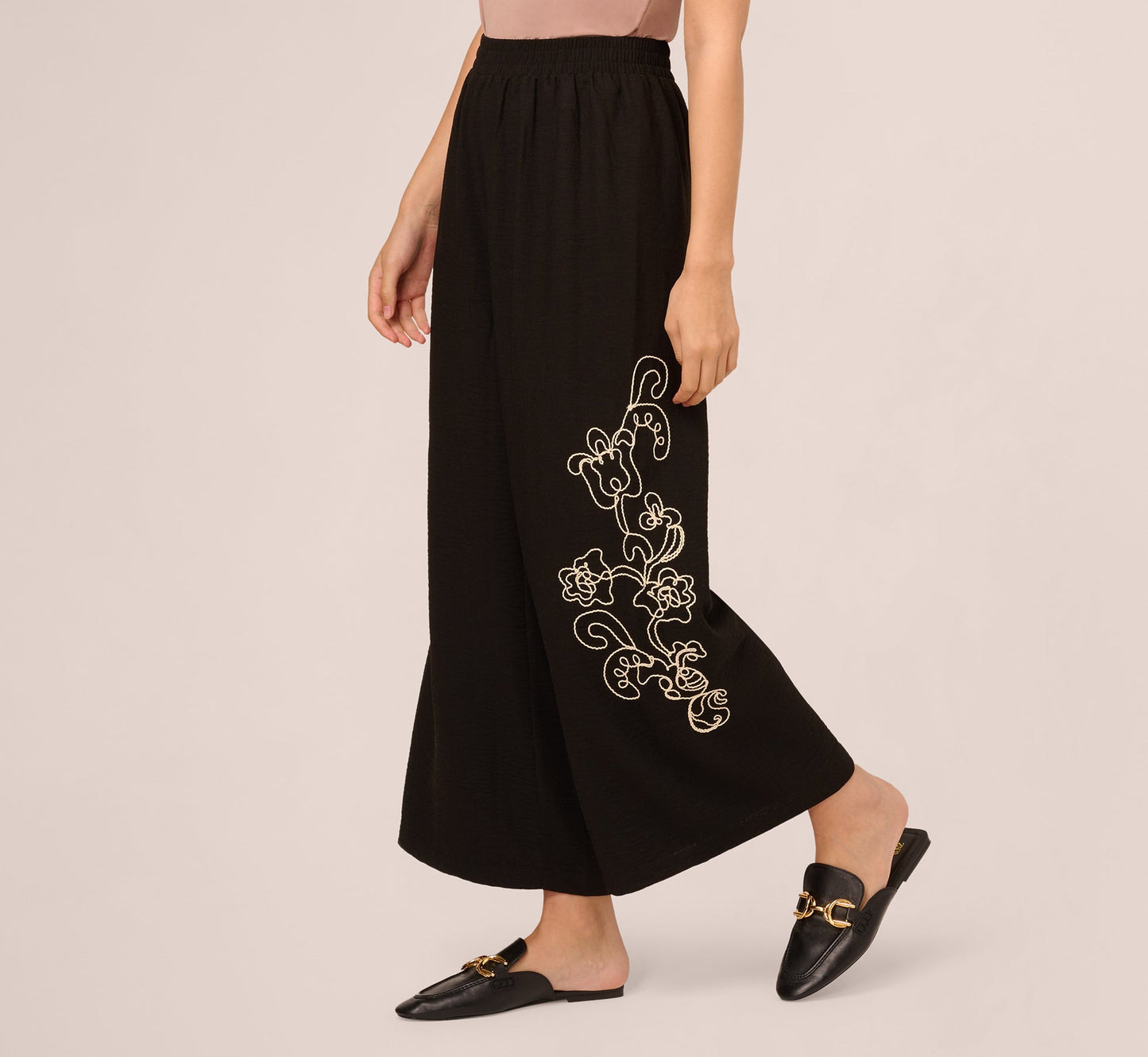 Wide Leg Floral Embroidered Pant In Black Cream