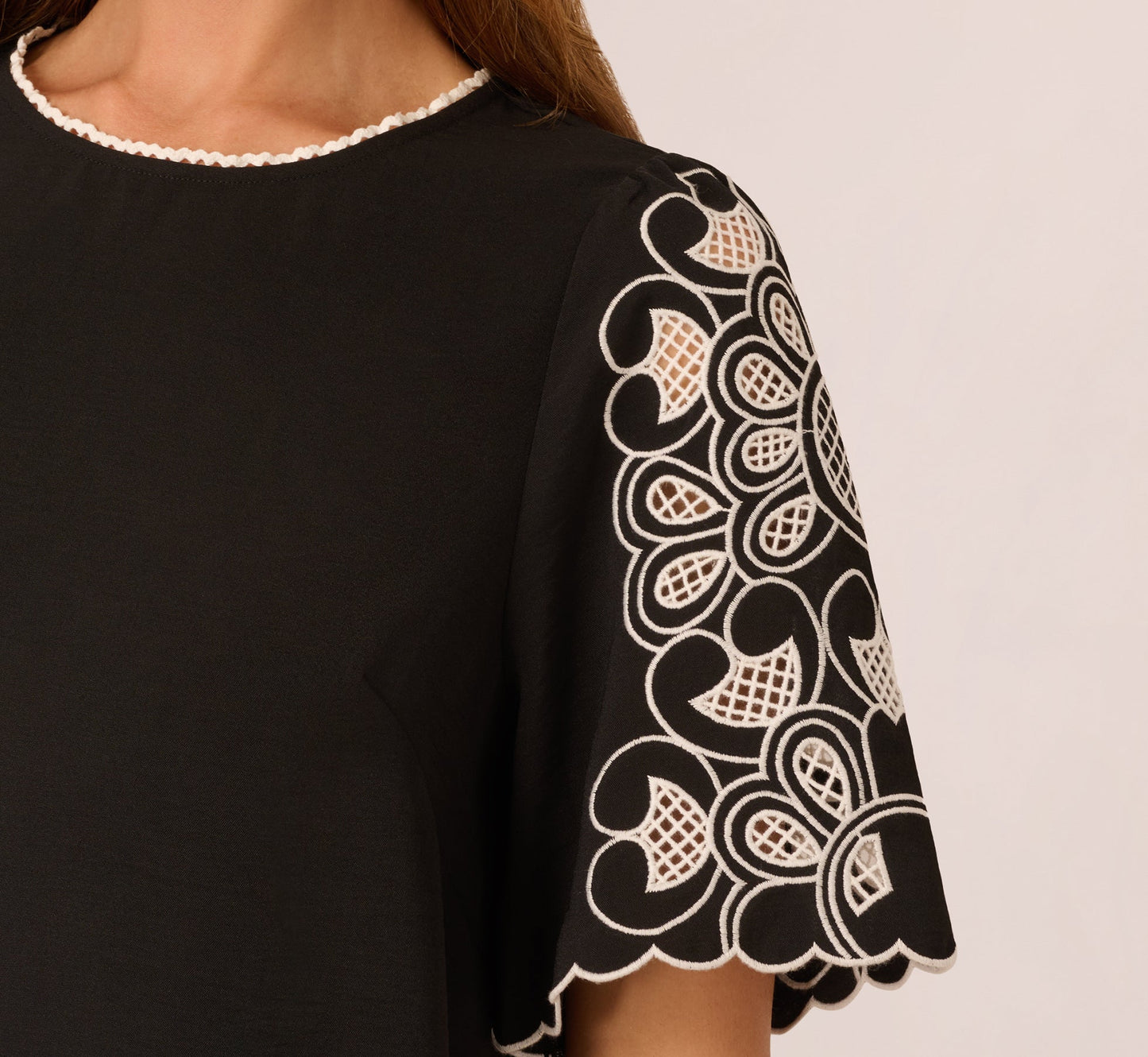 Short Sleeve Embroidered Lace Top In Black Ivory