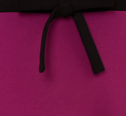 Sleeveless Contrast Tipped Short Crepe Dress In Plum Berry