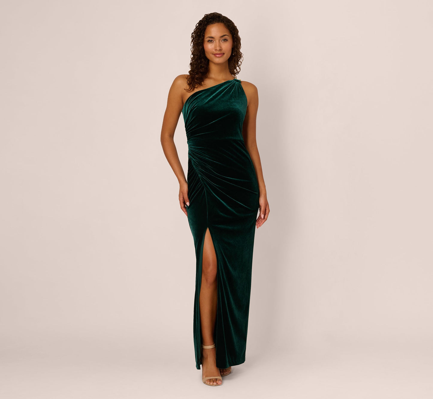 One Shoulder Draped Velvet Gown With Chain Accent In Emerald