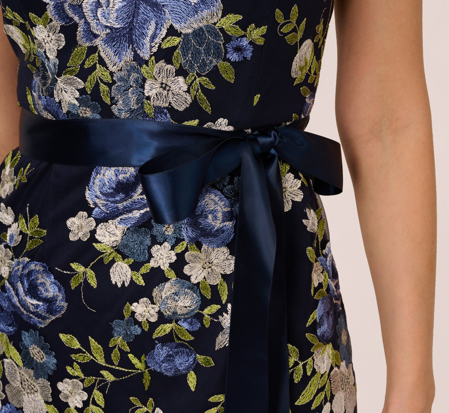 Embroidered Floral Cap Sleeve Column Gown In Navy Multi