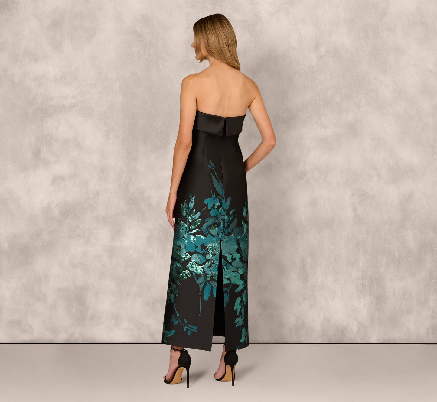Sleeveless Metallic Floral Jacquard Gown In Black Teal